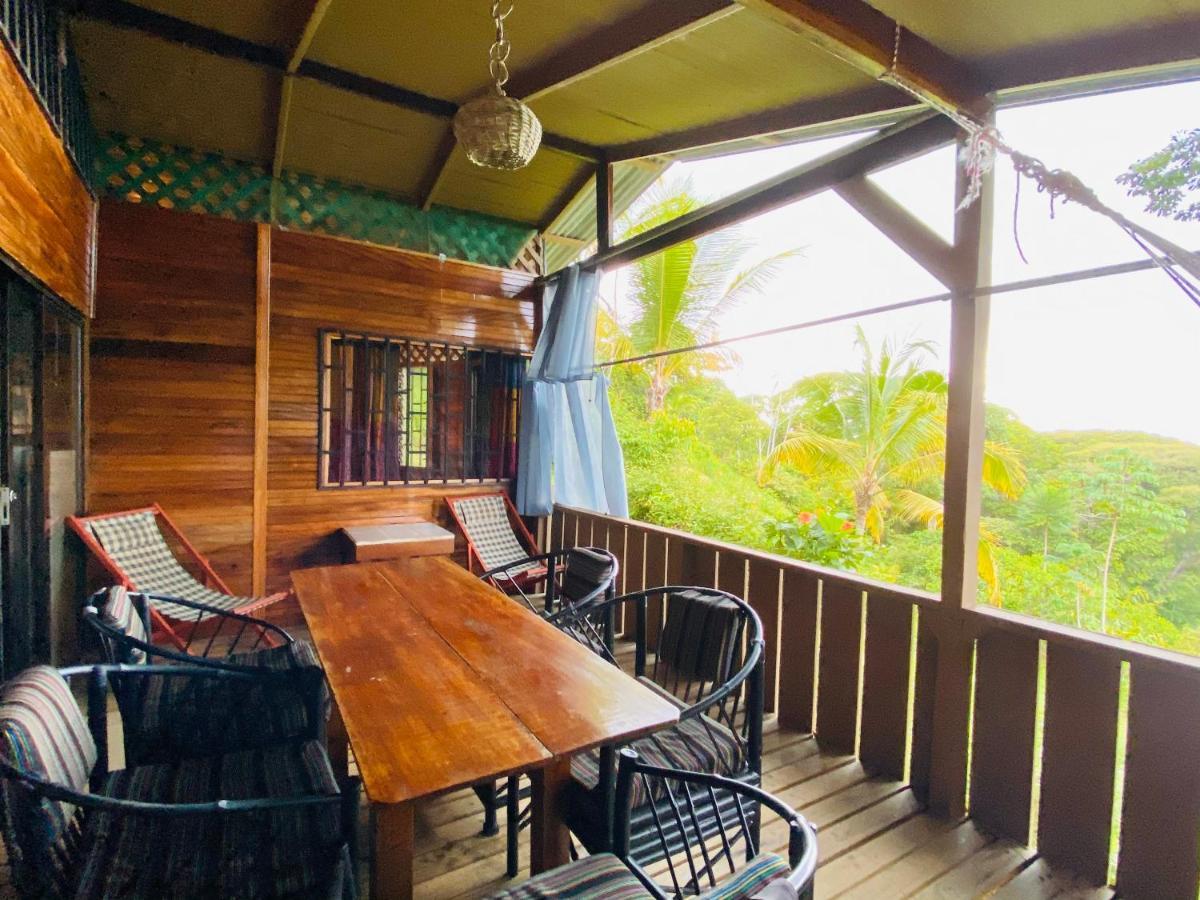 Pacific Edge Eco Lodge ドミニカル エクステリア 写真